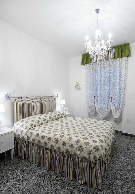 Apartamento A Casa Di Nonna Ada Bagnoregio Habitación foto